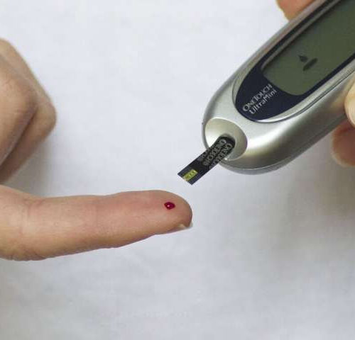 Signs of being prone to adult diabetes are already visible at age 8 years old
