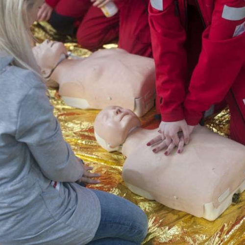 Resuscitation methods popular on TV shows are not effective alternative to CPR, researchers demonstrate