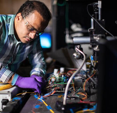 New chip can revolutionize the current data rate for processors using microwave photonics