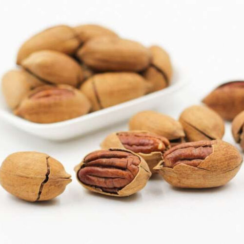 High intake of fatty acid in nuts, seeds and plant oils linked to lower risk of death