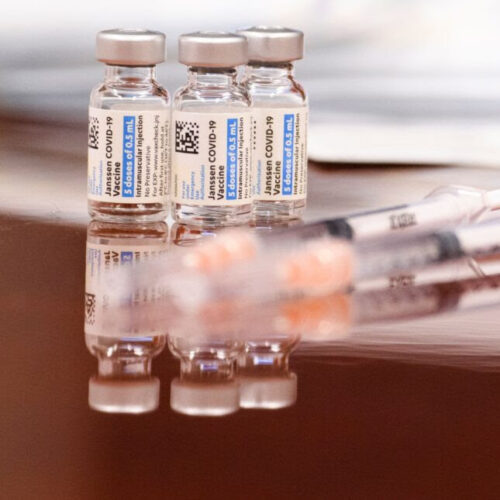 FDA advisory panel votes 19-0 to endorse booster dose of J&J vaccine