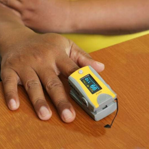 Pulse oximeter readings for different ethnic groups unreliable in assessing severity of COVID-19 pneumonia