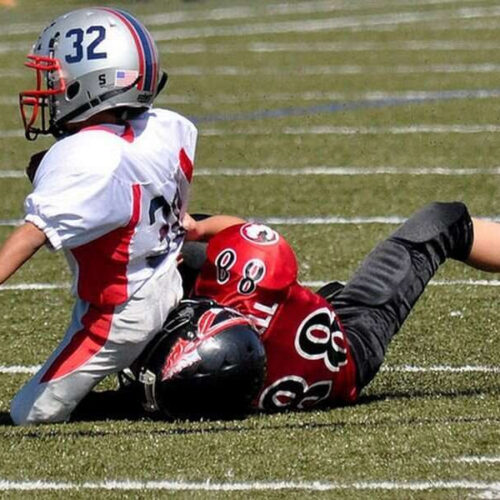 Study finds no ties between youth tackle football, brain or behavioral issues