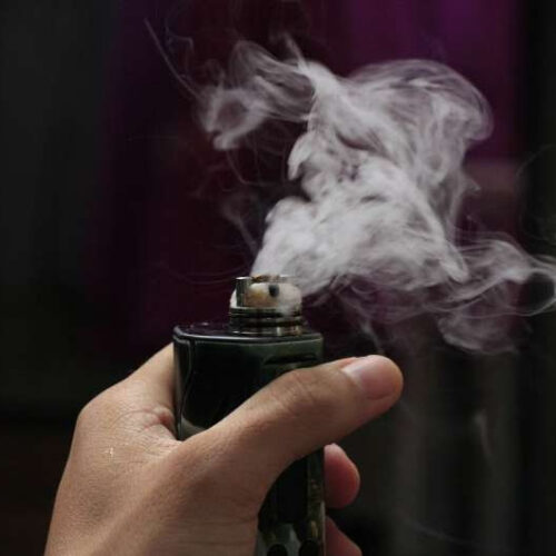 Study finds vaping has long-term effect on the heart for adolescent males but not females