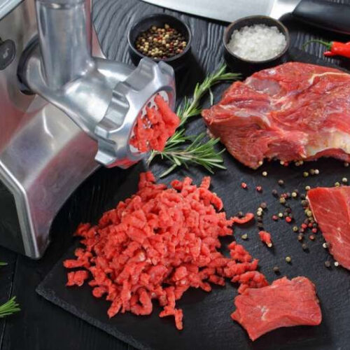 Please don’t eat raw meat, warns food safety expert