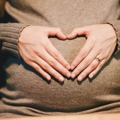 Does stress make it more difficult to become pregnant?