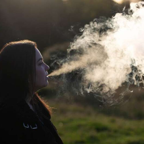 Vaping exposes users to harmful levels of particulate matter, study suggests