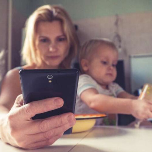 Study: Frequently using digital devices to soothe young children may backfire