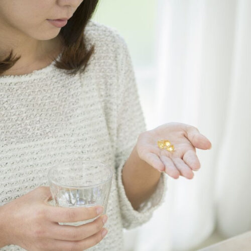 This Is the Best Time to Take Vitamins, According to Experts