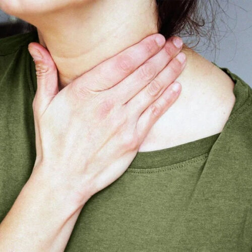 Why is one side of my throat sore?