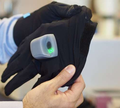 ‘Smart glove’ can boost hand mobility of stroke patients