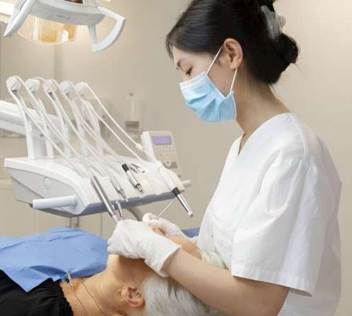 Future dental health needs among the elderly