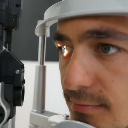 AI matches or outperforms human specialists in retina and glaucoma management, study finds