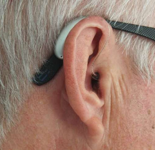 Factors associated with age-related hearing loss differ between males and females, finds study