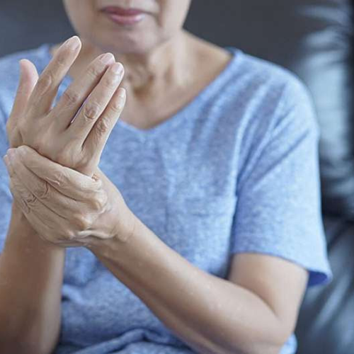 Socioeconomic factors linked to persistently active rheumatoid arthritis