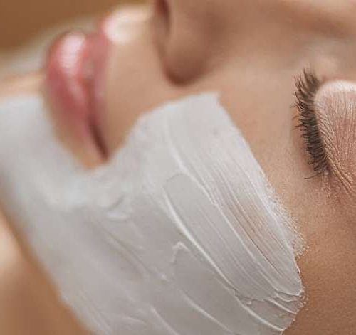 FDA warns of danger from at-home chemical peels