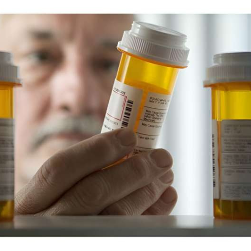 Seniors, FDA has 5 medication tips to keep you safe
